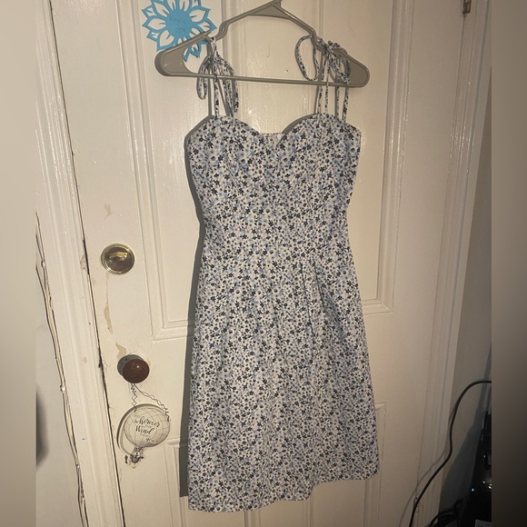 Blue floral midi dress - Picture 1 of 8
